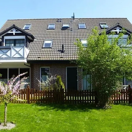 Apartment Haegerende 10_ Wohng_2 _ Neue Lieb